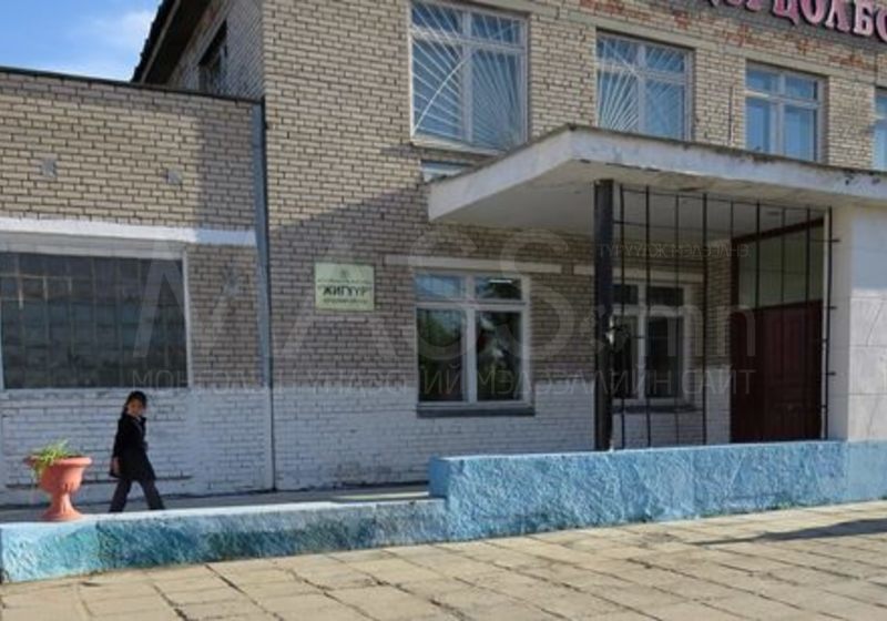 Дарханы Жигүүр цогцолбор сургуулийн нэрийг өөрчлөв