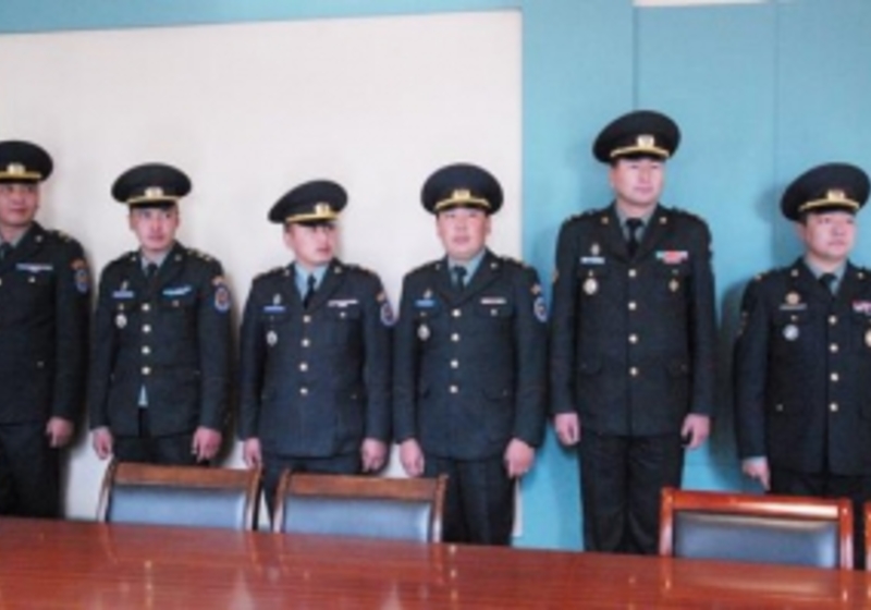С.Самдангэлэгт дэд хурандаа цол олголоо