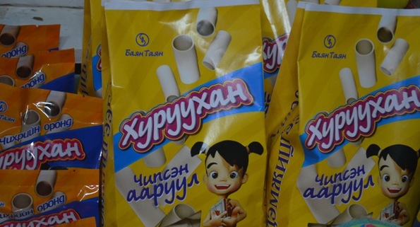 Чихэрний оронд чипсэн ааруулыг сонгоорой