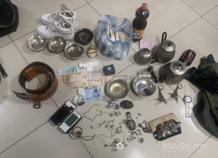 Зургаа хоногийн өмнө хорихоос суллагдсан этгээд хулгай хийж байгаад ...