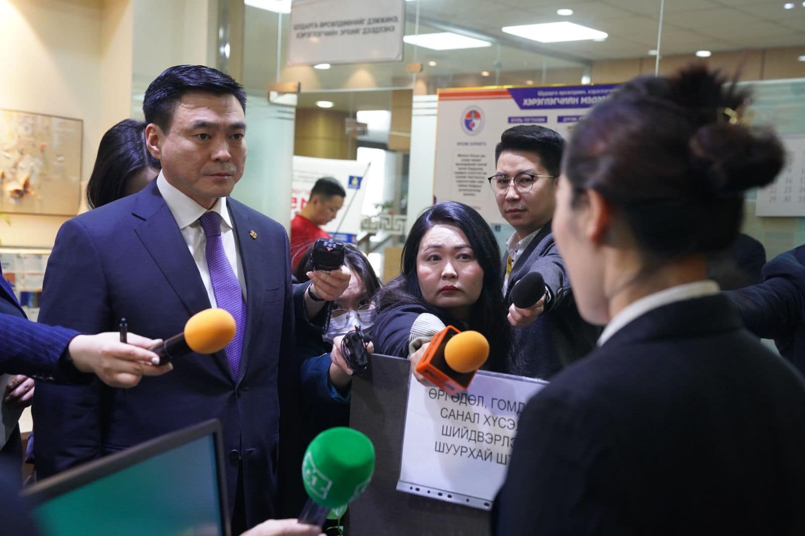 "Хүчит шонхор" худалдааны төвд хонины ууц 500-600 мянган төгрөг, ааруул ...