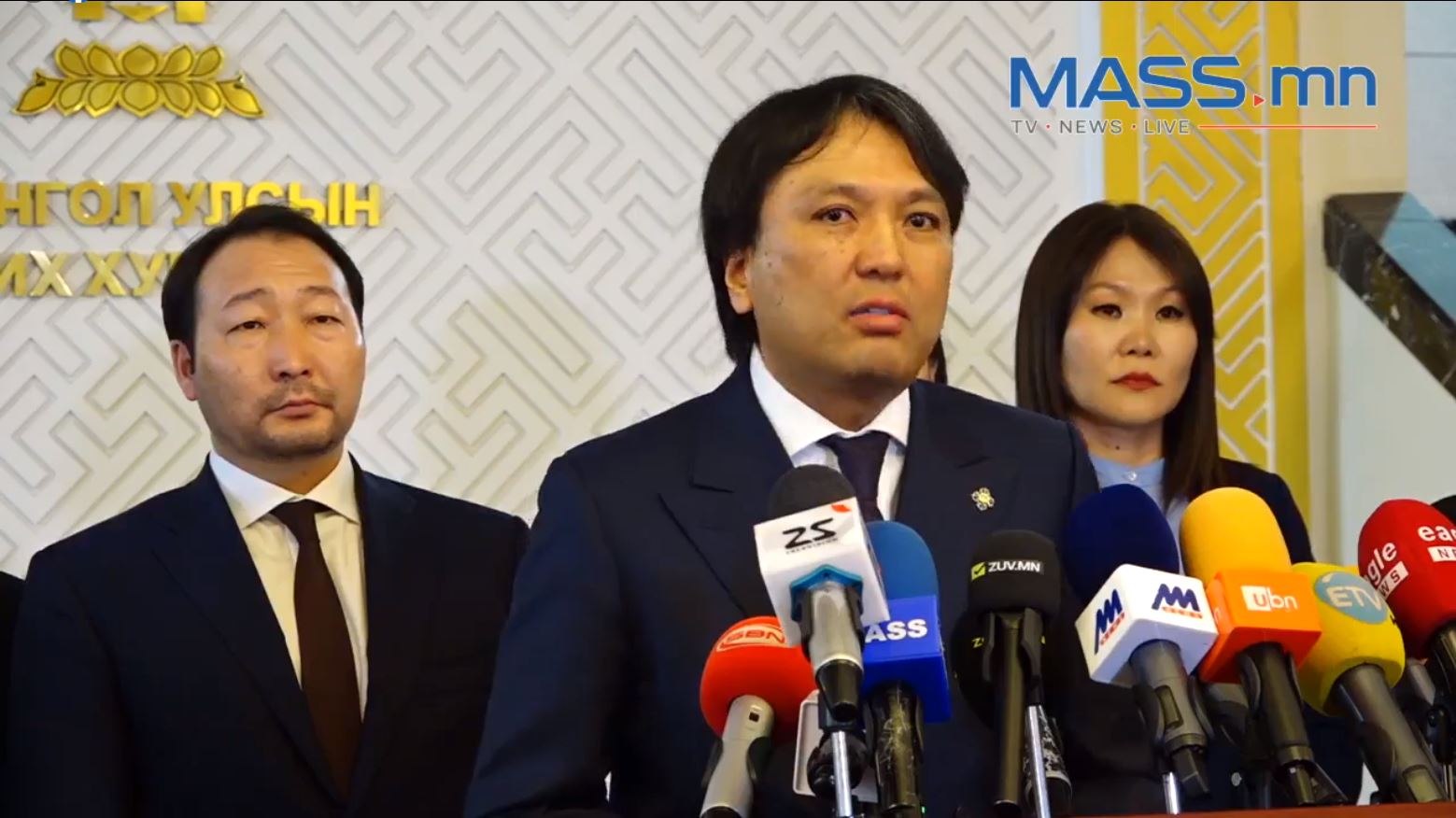 Т.Доржханд: ХҮН нам үндсэн хуулийн нэмэлт өөрчлөлтийг дэмжиж буйгаа ...