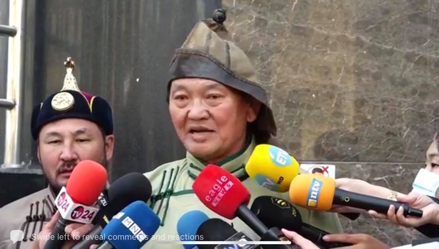 Тод манлай уяач Ц.ДУЛАМСҮРЭН: Улаанбаатар хотод наадам тэмдэглэж байгаа ...