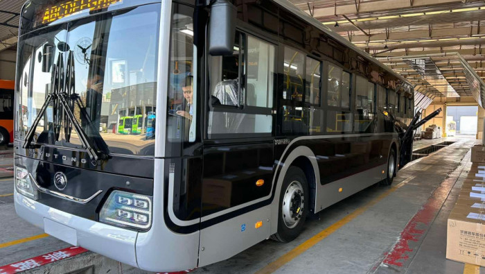 Шинэ саарал автобуснууд пүрэв гарагт Улаанбаатарт ирнэ