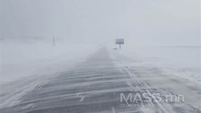 Сэрэмжлүүлэг: Цас орж, зам даваа гүвээнд халтиргаа гулгаа үүсэж ...